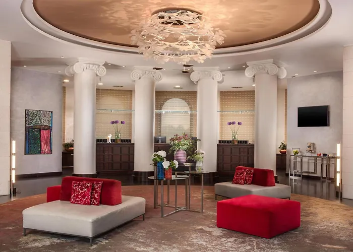 Hotel Nh Siena